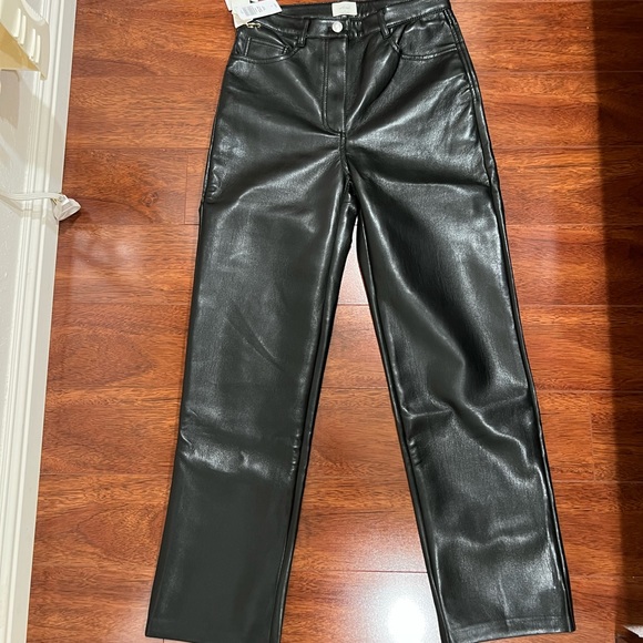 Aritzia Pants - Aritzia Wilfred Melina ANKLE Leather Pants